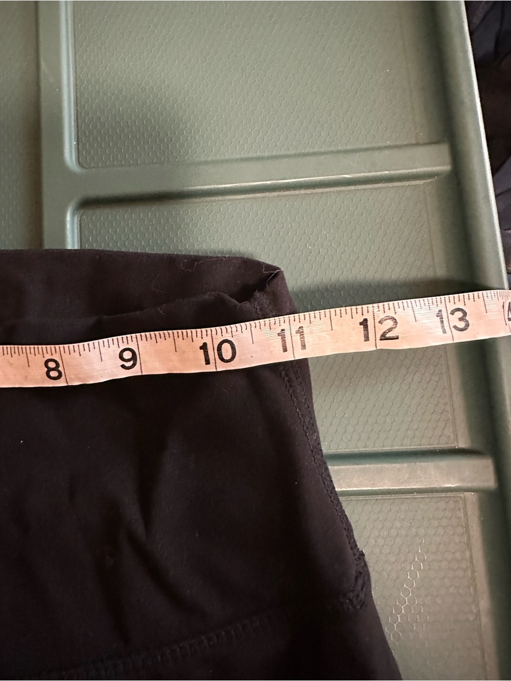 NVGTN seamless black leggings size medium - Picture 6 of 9